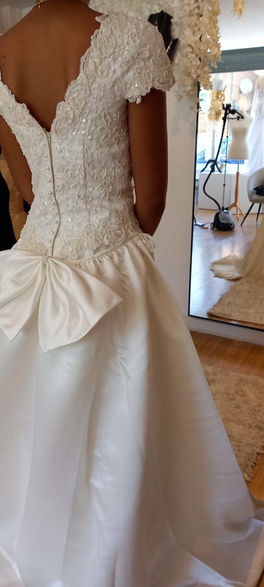 The Detachable Lorraine Wedding Gown